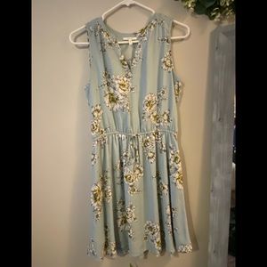 Super cute tea party dress ;)